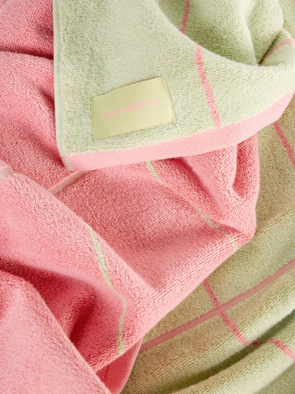 Windowpane Resort Towel